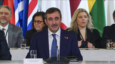 Cumhurbaşkanı Yardımcısı Yılmaz, Paris'teki "Avrupa ve Ukrayna için Kalıcı Barış" zirvesini AA'ya değerlendirdi