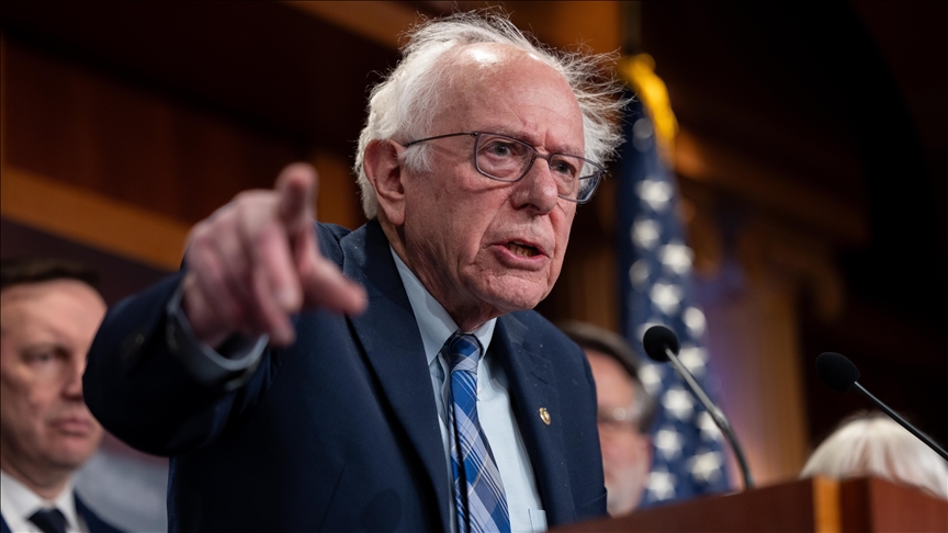 ABD'li Senatör Sanders, Türk doktora öğrencisi Rümeysa Öztürk'ün gözaltına alınmasına tepki gösterdi