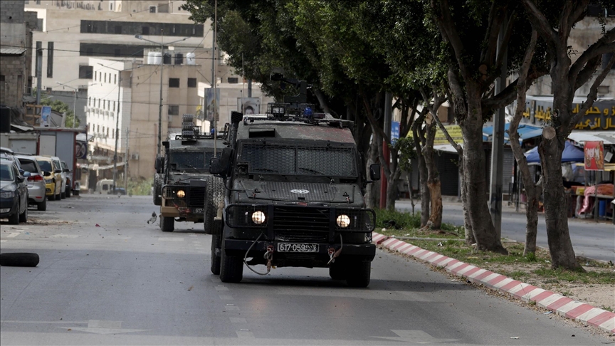 الضفة.. إصابة فلسطيني برصاص إسرائيلي شرق نابلس