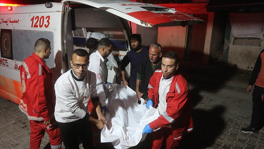 غزة تباد.. إسرائيل تقتل 3 فلسطينيين على مائدة إفطار رمضان