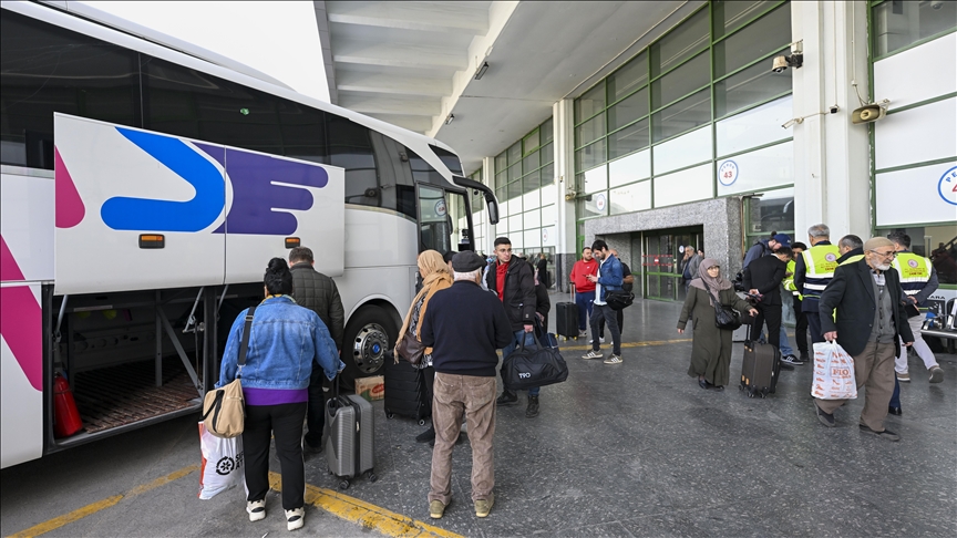 Bayramda 720 emniyet ve jandarma personeli otobüslere yolcu gibi binerek denetim yapacak