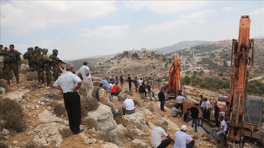 "الكابينت" الإسرائيلي يصادق على شق طريق استيطاني بمحيط القدس