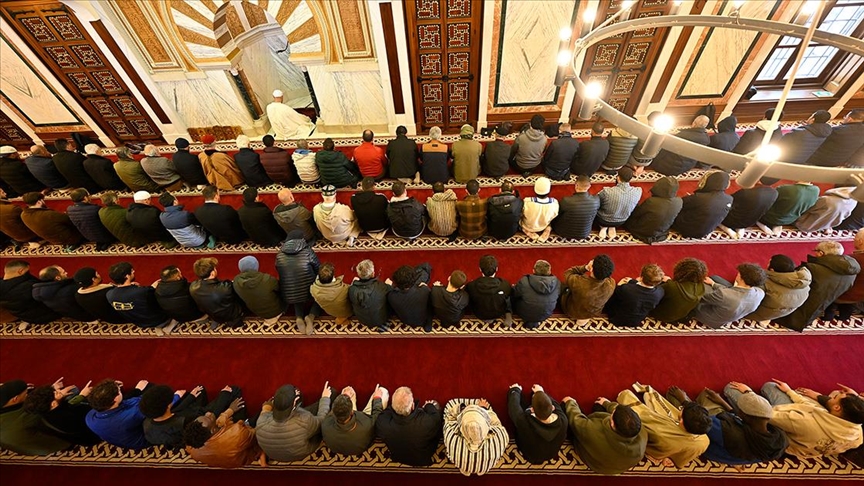 Granada'daki Müslümanlar, İslam'ın bu topraklarda yeniden kazandığı istikrarı korumak istiyor