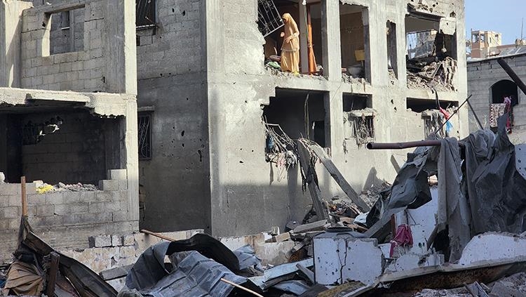 Witness describes ‘horrifying scenes’ after Israeli strike kills 13 family members in Gaza’s Khan Younis