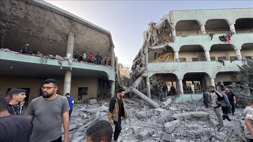 Gaza, të paktën 34 të vrarë në sulmet izraelite ndaj dy shkollave që strehonin palestinezë të zhvendosur