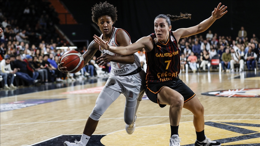 Kadın basketbolunda ÇBK Mersin yarı finalin ikinci maçında Galatasaray'a konuk olacak