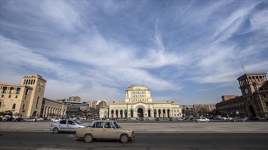 Armenian president signs law on country's accession process to EU
