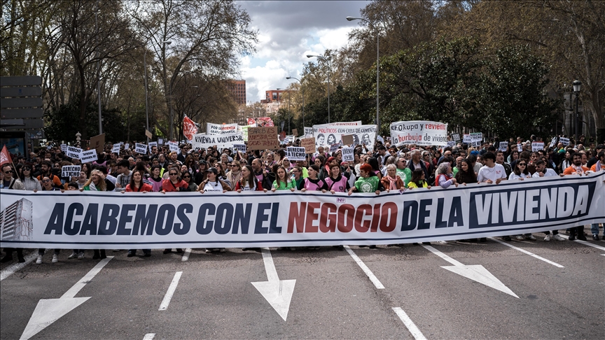 Thousands protest in Spain over housing crisis and soaring rents