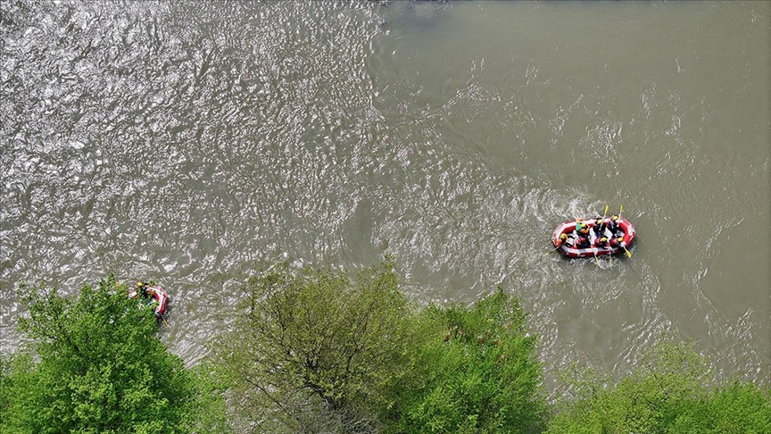 Melen Çayı'nda rafting sezonu açıldı