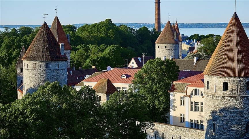 Talini, kryeqyteti estonez me strukturë historike, i çon vizitorët në një udhëtim në kohë