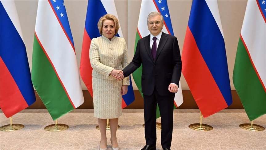 Президент Узбекистана и председатель Совфеда РФ обсудили межпарламентское взаимодействие