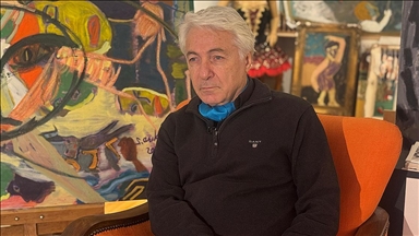 Opera sanatçısı ve ressam Suat Arıkan, 50. sanat yılını kutluyor