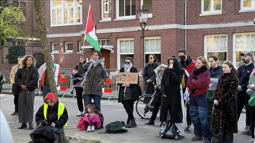 Dutch protest Germany for deportation of pro-Palestinian activists