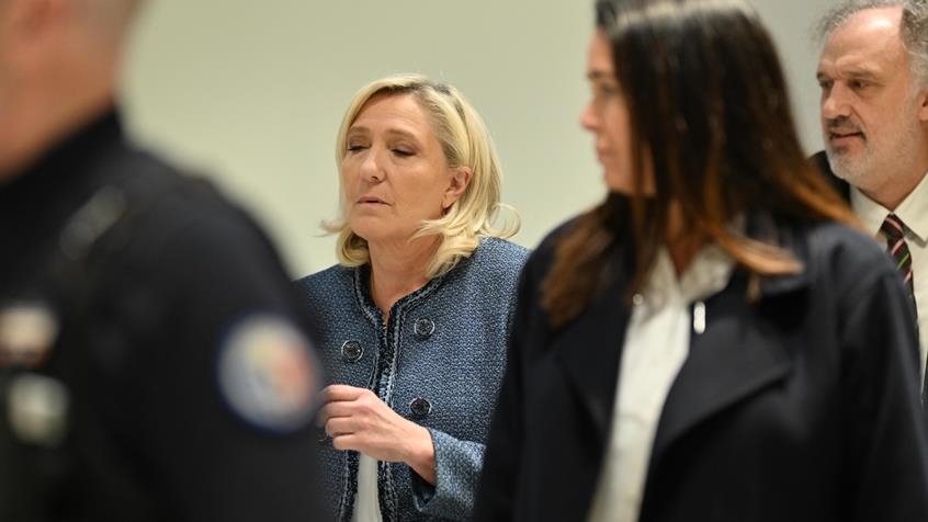 Condamnation de Marine Le Pen : Un suspect de 76 ans arrêté pour avoir menacé la juge