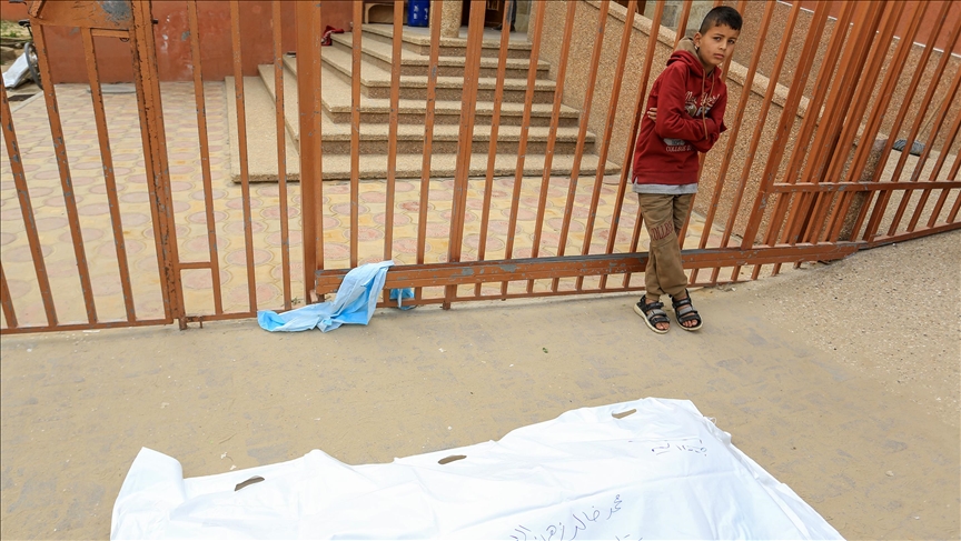 Israeli army fire kills 24 more Palestinians in Gaza