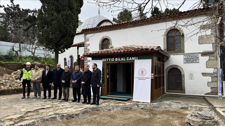 Sinop'ta 675 yıllık tarihi türbe restore ediliyor