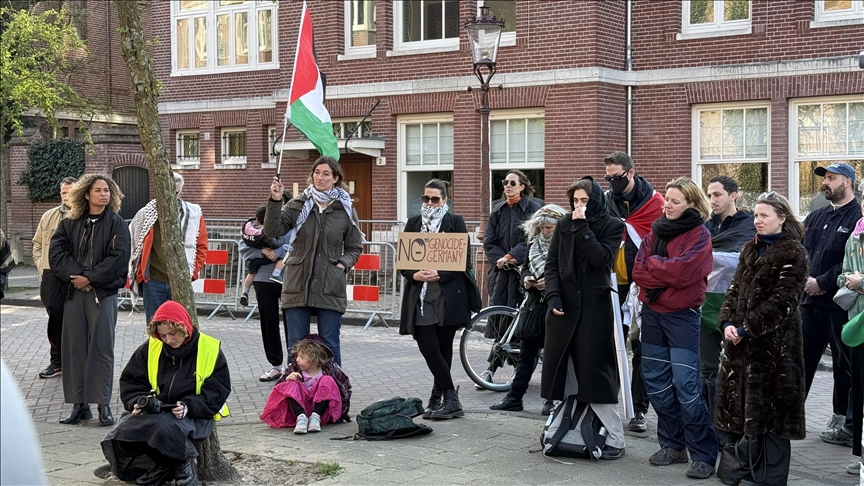 Avrupa'da, İsrail'in Gazze'deki soykırımı protesto edildi