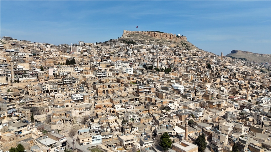 Medeniyetler şehri Mardin'in tarihi çeşmeleri restore ediliyor