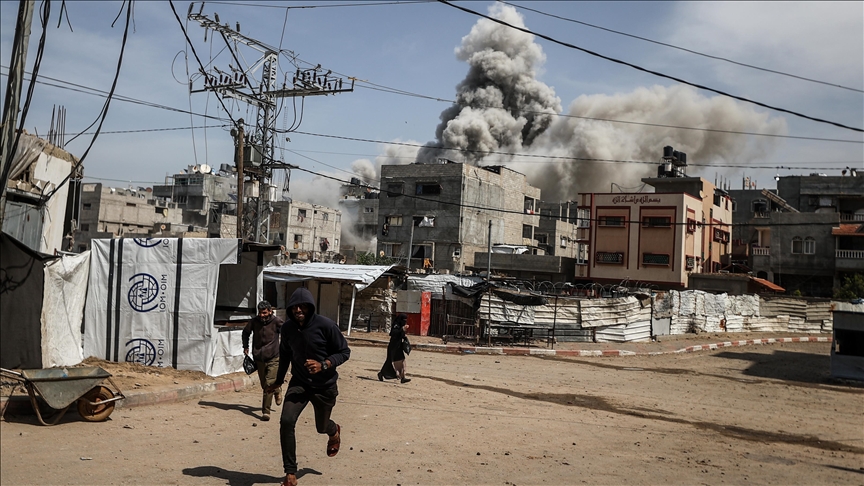 At least 23 Palestinians killed as Israeli jets bomb residential building in Gaza City