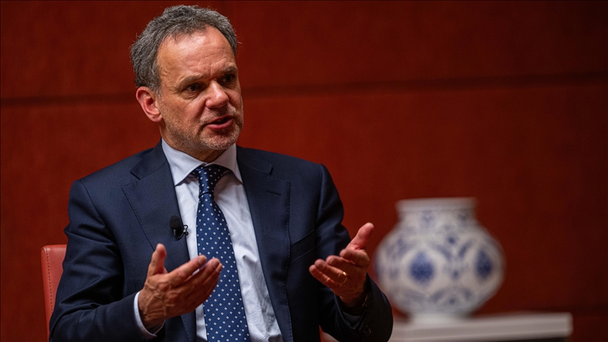 Dutch foreign minister summons Israeli envoy over deadly attack on ambulances in Gaza