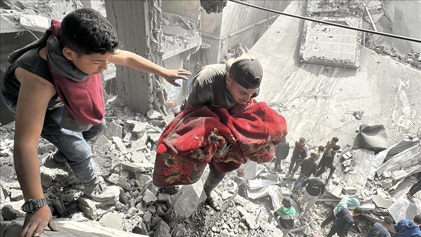 At least 15 Palestinians killed in Israeli strikes on Gaza