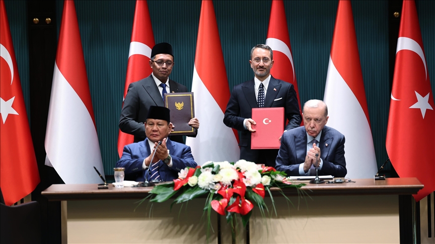 Türkiye, Indonesia sign 3 pacts on cooperation in culture, disaster management, media