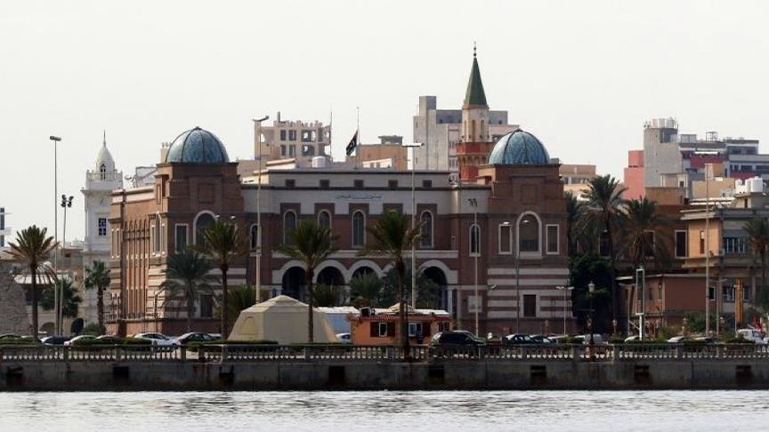 Le conflit budgétaire menace la stabilité du dinar libyen après sa dévaluation