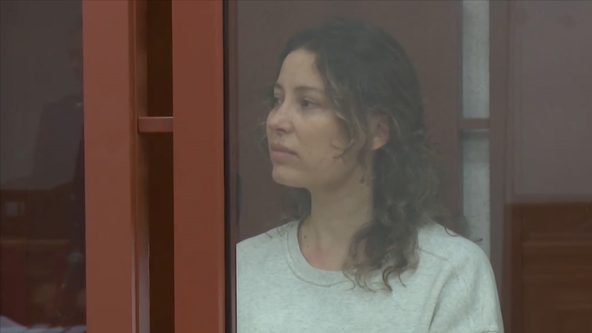 Rusya'da 12 yıl hapse çarptırılan çifte vatandaş Karelina, tahliyesinin ardından ABD'ye teslim edildi