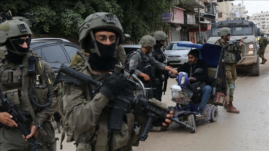İsrail'de Gazze'ye saldırıların durdurulmasını isteyen askerlerin kovulması onaylandı