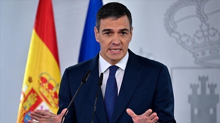 In Vietnam, Spanish premier says EU is seeking new trade partners