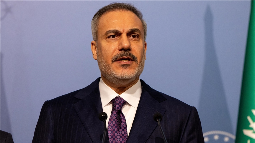 Kryediplomati turk Fidan: Refuzojmë çdo plan që detyron palestinezët të braktisin atdheun e tyre