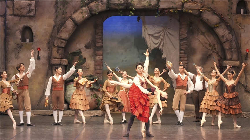 Antalya Devlet Opera ve Balesi "Don Kişot" balesinin prömiyerini sahneleyecek