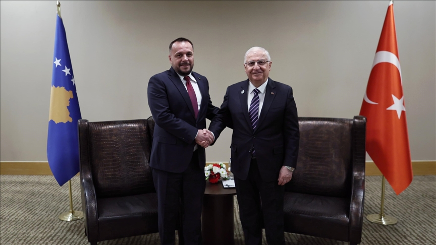 Turkish defense chief meets high-level officials from Kosovo, Iraqi Kurdish region