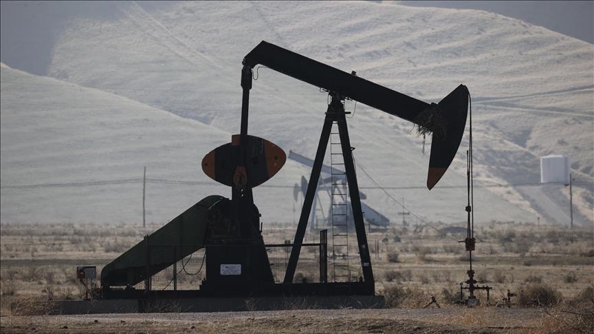 Oil prices down amid mixed signals on US trade policy