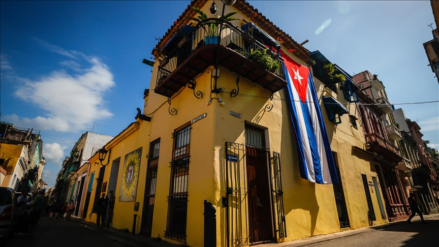 Russia, Cuba vow to resist Western sanctions, expand strategic partnership