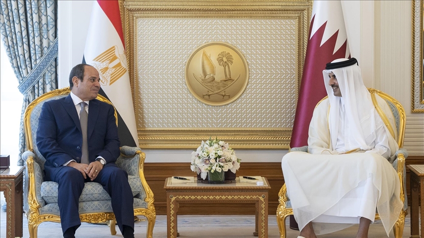 Qatar, Egypt leaders reiterate absolute rejection of displacing Palestinians