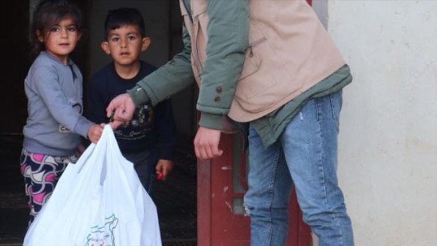 "من الأهل إلى الأهل".. إطلاق حملة إغاثية موسعة للمحتاجين في سوريا