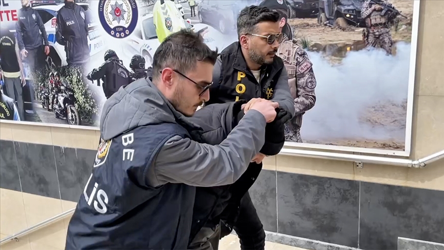 Kadıköy'de bıçaklı saldırıda ölen Minguzzi'nin mezarını tahrip eden 1 kişi gözaltına alındı