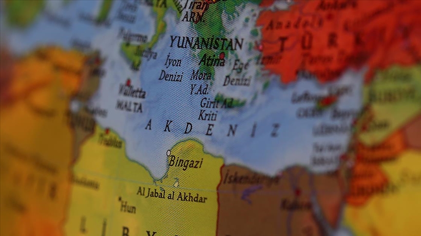 GKRY basınından Yunanistan'a, elektrik hattı konusunda "Türkiye'den çekiniyor" eleştirisi