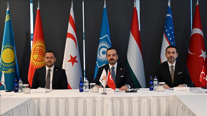 AK Parti Genel Başkan Yardımcısı Zorlu, Türk devletlerinin büyükelçileriyle bir araya geldi
