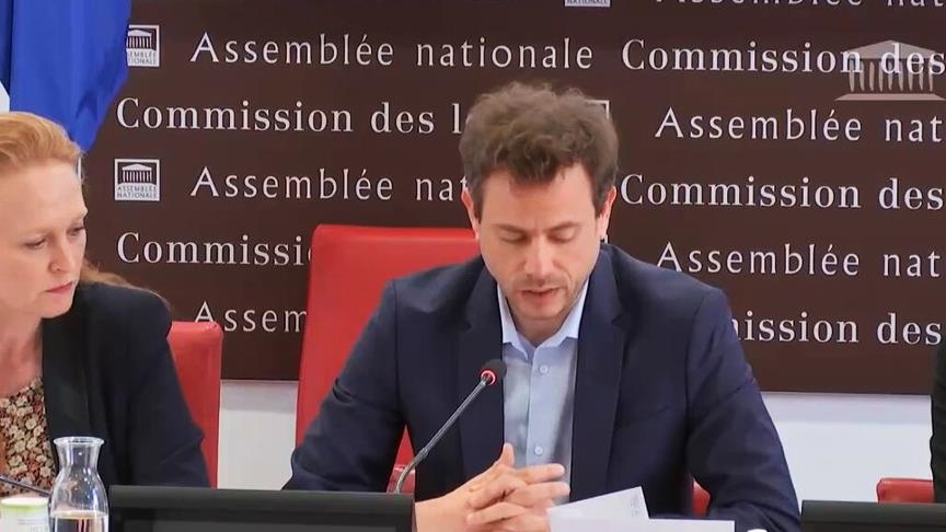 France : Le député LFI Paul Vannier soulève à nouveau le cas des lycées musulmans Averroès et Al-Kindi