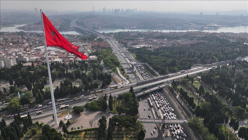 OECD Türkiye Ekonomisti Turban, Türkiye ekonomisine ilişkin öngörülerini AA'ya değerlendirdi