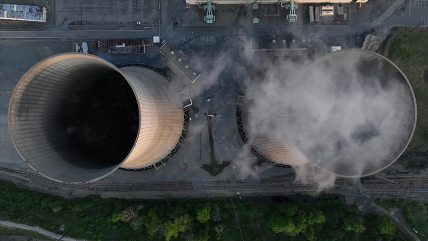 Trump yönetiminden kömürle çalışan en az 66 santrale hava kirliliği kurallarından muafiyet