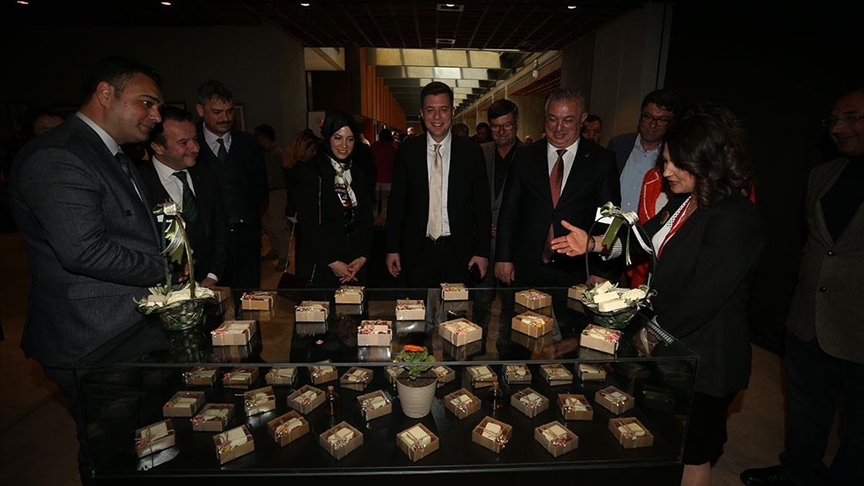 "Troya'dan Çanakkale'ye Tarihin Nakışları Sergisi" Troya Müzesinde açıldı