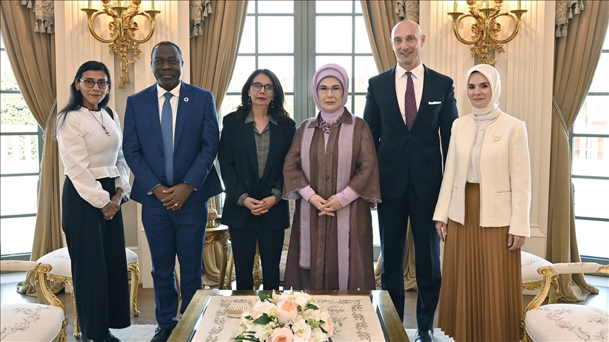 Turkish first lady meets with trio of UN officials in Ankara