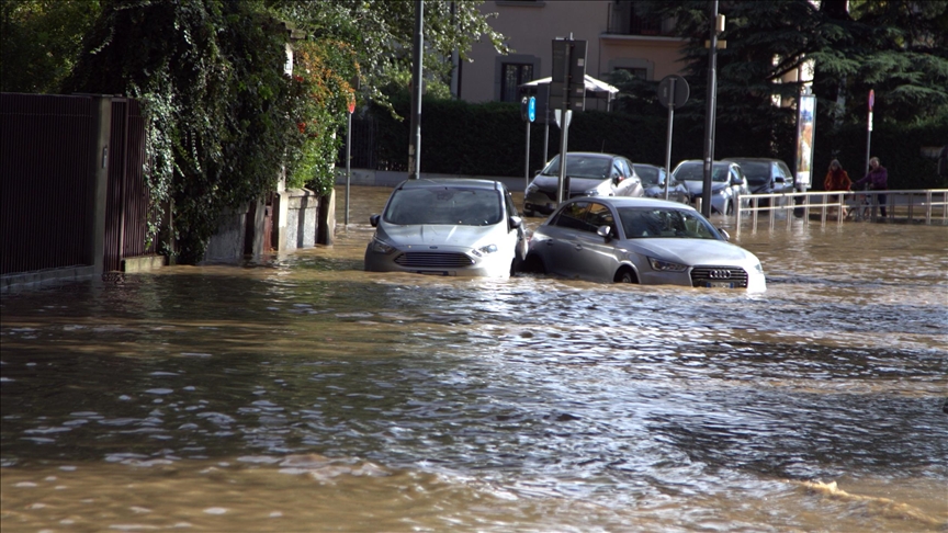 Floods kill 3 in northern Italy amid heavy rain
