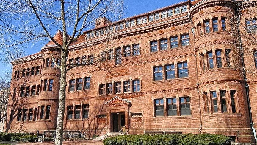 Hukukçulara göre Trump'ın Harvard Üniversitesinin vergi muafiyetini kaldırmayı talep etme hakkı yok
