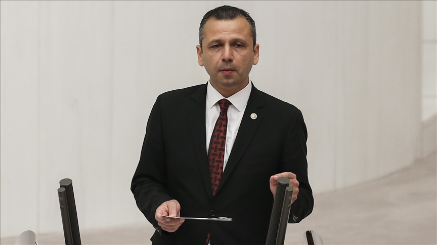 TBMM Genel Kurulunda kürsüye zarar veren eski milletvekili Erbay, tazminat ödeyecek