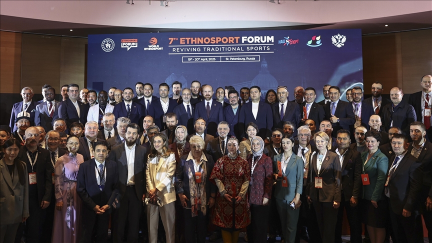 St. Petersburg'daki 7. Etnospor Forumu'nda ödül töreni düzenlendi