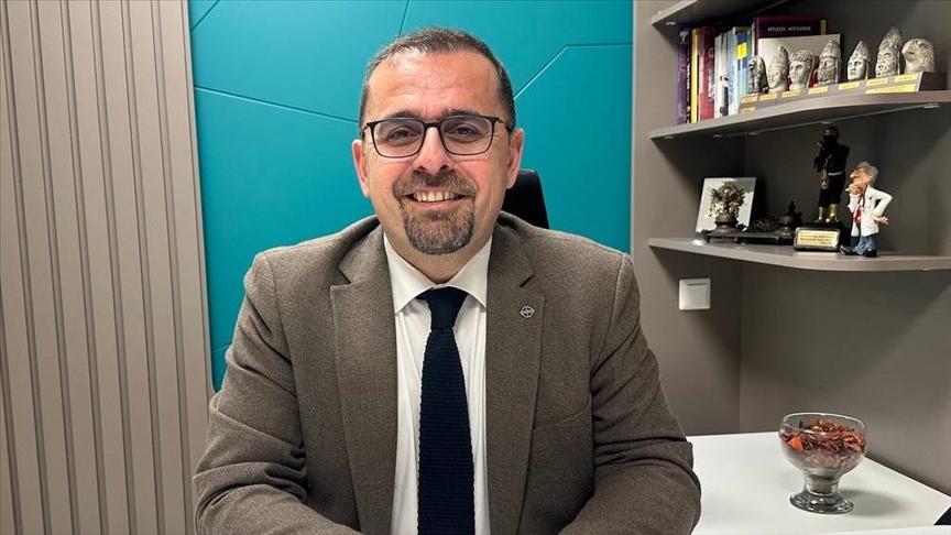 Tiroid ameliyatlarında "ROLL yöntemi" komplikasyon ihtimalini büyük ölçüde azaltıyor